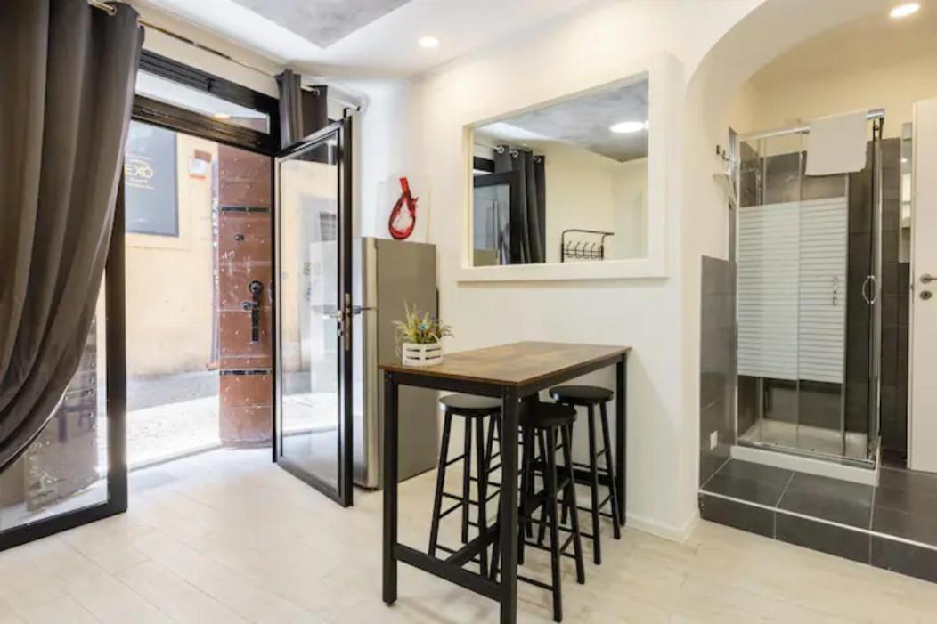 Historical Workshop Apartment - Fico 로마 외부 사진