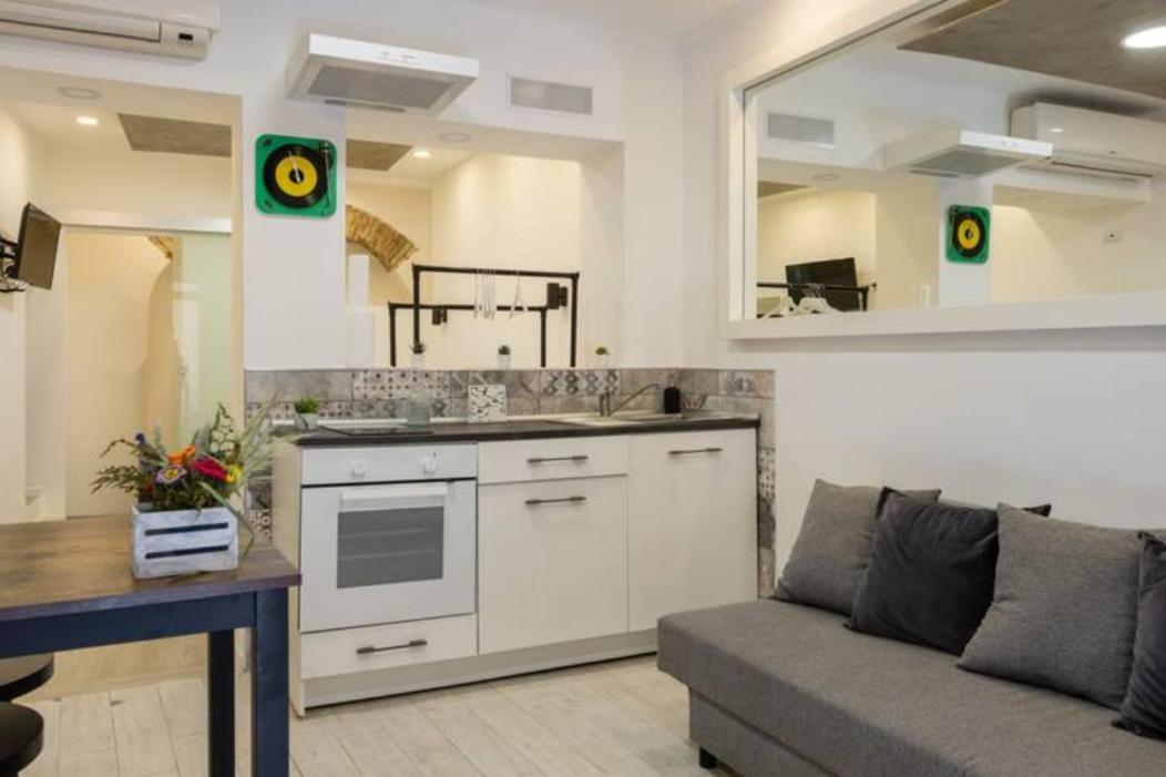 Historical Workshop Apartment - Fico 로마 외부 사진