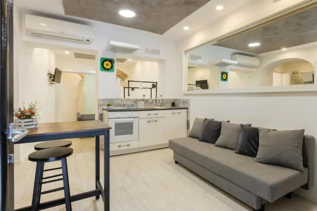 Historical Workshop Apartment - Fico 로마 외부 사진